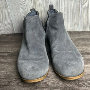 Toms Boots Womens 9 Heels Ankle Booties Grey Leather Closed Toe Zip